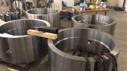 Pressure components for industrial valves