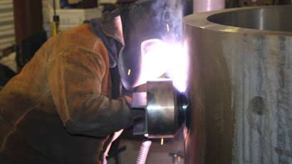 Pressure components for industrial valves