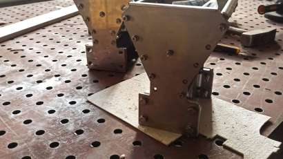 Pressure components for industrial valves