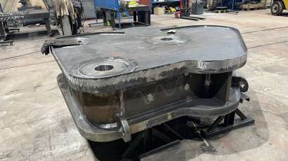Press base with 400 kg of weld metal