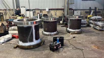Pressure components for industrial valves