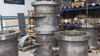 Pressure components for industrial valves